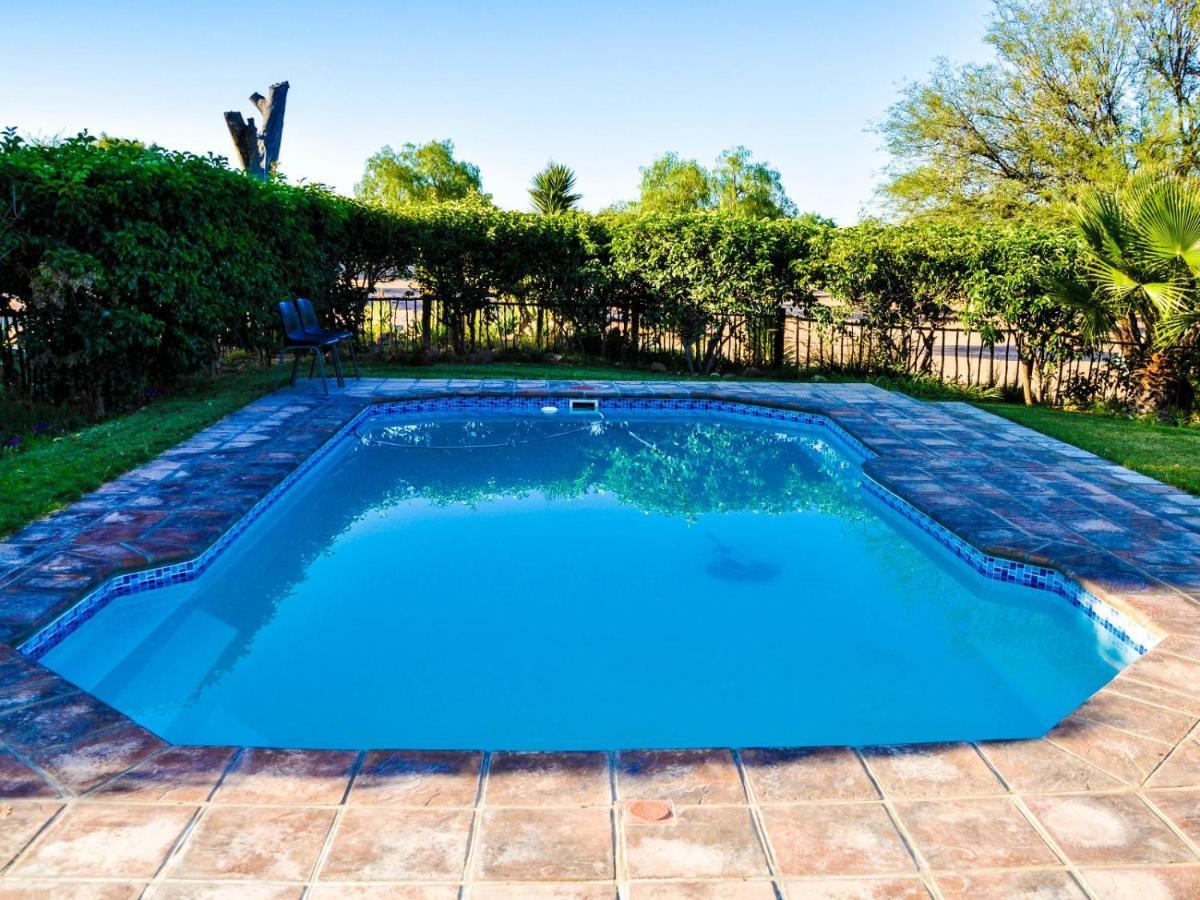 Die Dam - Transkalahari End Resort Gobabis Bagian luar foto