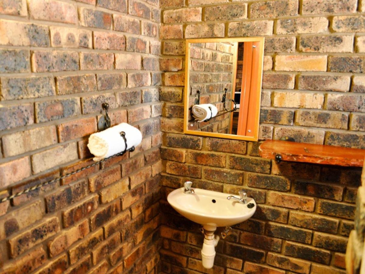 Die Dam - Transkalahari End Resort Gobabis Bagian luar foto